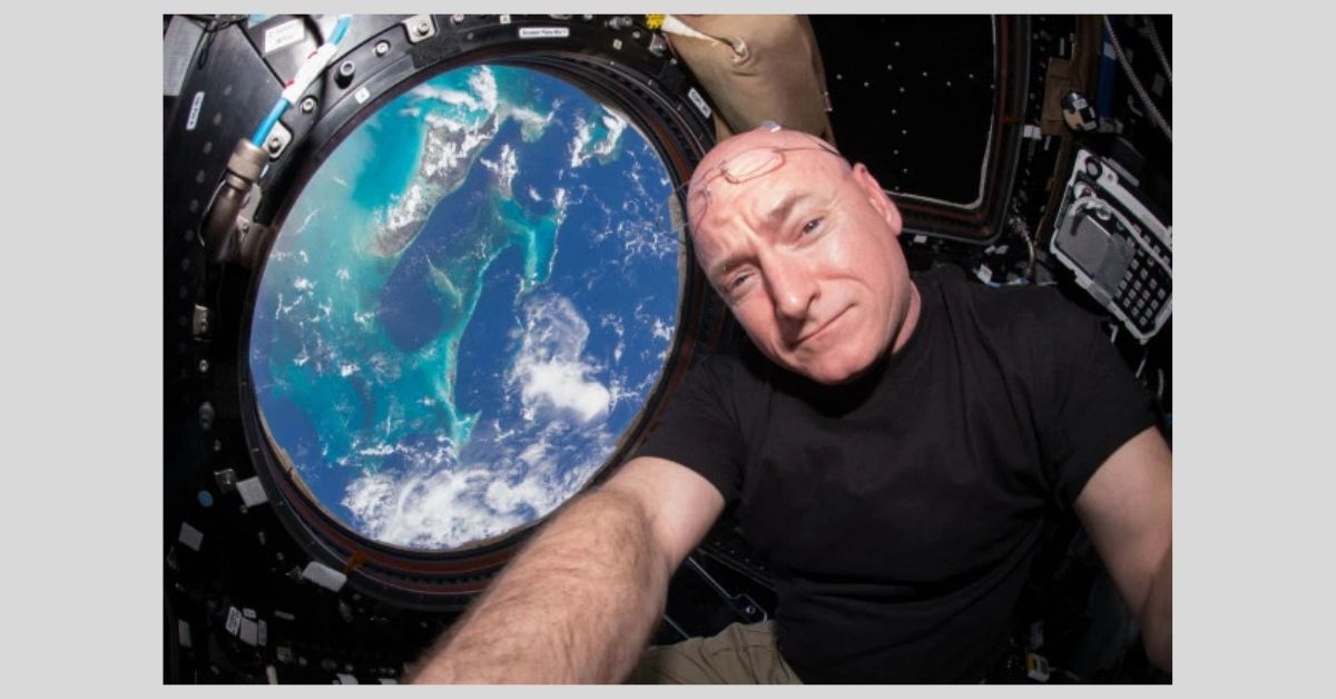 scott kelly astronaut records.jpg